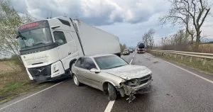 Пяний та без прав: під Ужгородом водій-порушник спричинив ДТП, отримавши штрафів на понад 59 тисяч гривень