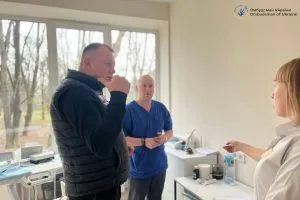 Безкоштовне зубопротезування для захисників України та ліквідаторів ЧАЕС: особливості проєкту в Ужгороді