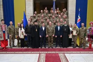 У Закарпатській ОВА вшанували 12-ту річницю Національної гвардії України