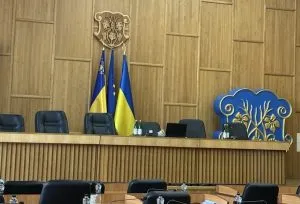 Депутати Ужгорода збираються на сесію: земельні питання та зміни до бюджету