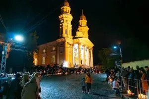 Великий тиждень у Великодній атмосфері: як Ужгород готується до свята