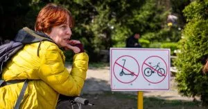 Велосипедний парадокс Ужгорода: чому 61% містян мають байки, але лише 2% ними користуються