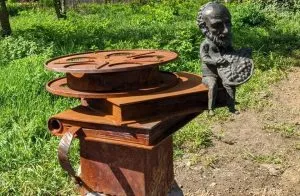 Ужгород вшанував пам’ять геніального Параджанова: у місті відкрили унікальну мініскульптуру