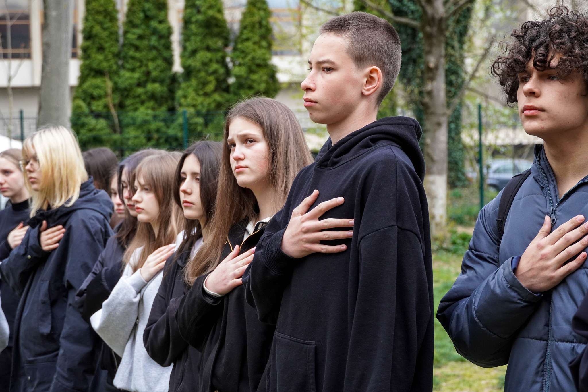 В Ужгородському ліцеї №5 підняли Прапор Надії