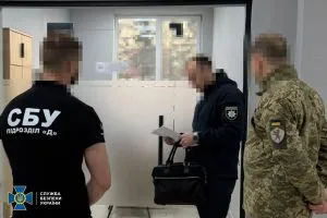 Ужгородські правоохоронці викрили злочинну схему щодо уникнення мобілізації