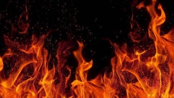 Ужгород: під час ліквідації вогню у багатоповерхівці травмовані люди