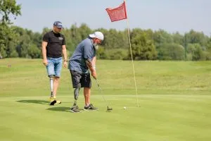 Ужгород стане піонерським містом України з інноваційною програмою реабілітації військових за допомогою гольфу