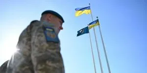 У Ужгороді відбулися урочистості з нагоди Дня Героїв та Дня морської піхоти