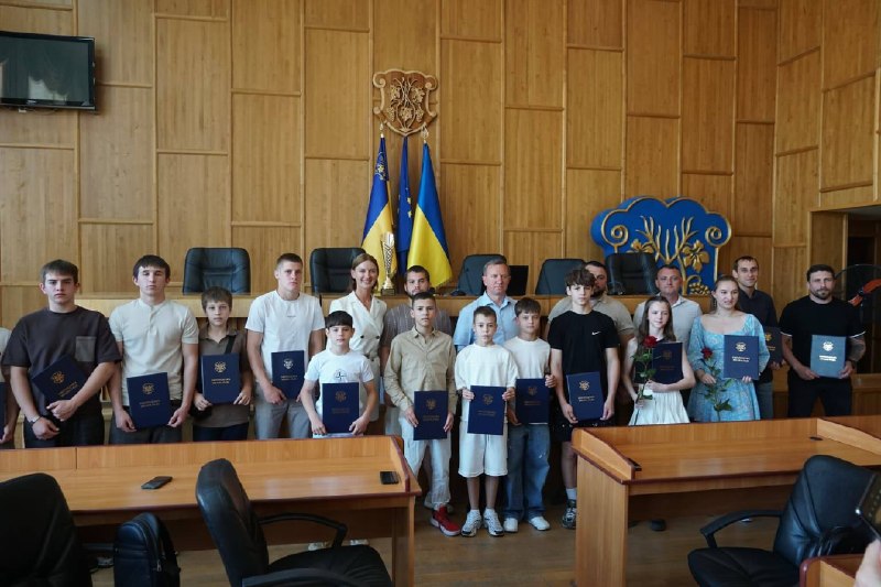 Ужгородські спортсмени отримали заслужені нагороди від міської влади