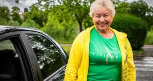 Ірина Ватуня: 53 роки за кермом таксі – історія життя, присвячена людям
