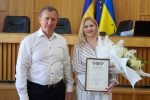 Ужгородська міська рада відзначила благодійну діяльність Нелі Лазар