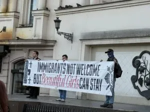 Мітинг проти імміграції в Ужгороді: позиція активістів та місцевої влади