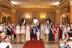 У Ужгороді відбулась урочиста церемонія вручення дипломів випускникам Академії культури та мистецтв