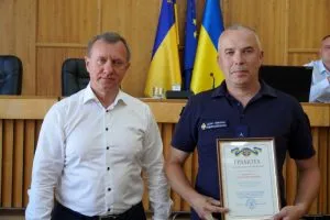 Ужгородська міська рада відзначила рятувальників за їхню самовідданість та професіоналізм