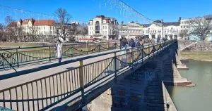 Ужгородські депутати планують здійснити капітальний ремонт Пішохідного мосту цього літа