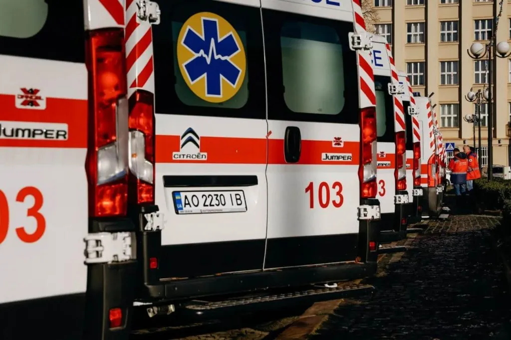 Ужгород: 7-річний хлопчик потрапив до лікарні після вживання вейпу та енергетика
