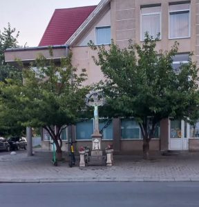 Забута спадщина Швабської: таємниці та драматична доля пам’ятного хреста в Ужгороді