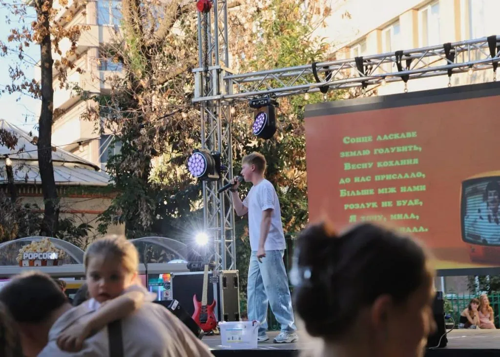 Вокальний батл та благодійність: як пройшов музичний захід для молоді