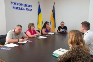 Ужгородська міськрада обговорила питання безпеки гуманітарної допомоги з представниками INSO