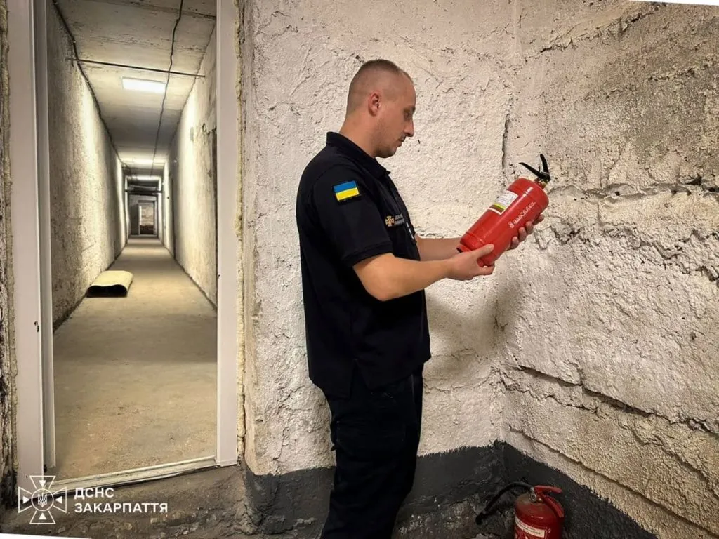 В Ужгороді перевіряють готовність укриттів до надзвичайних ситуацій