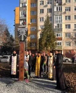 Скандал в Ужгороді: містобудівні дозволи на забудову скверу пам’яті Героїв 128-ї бригади та реакція громади