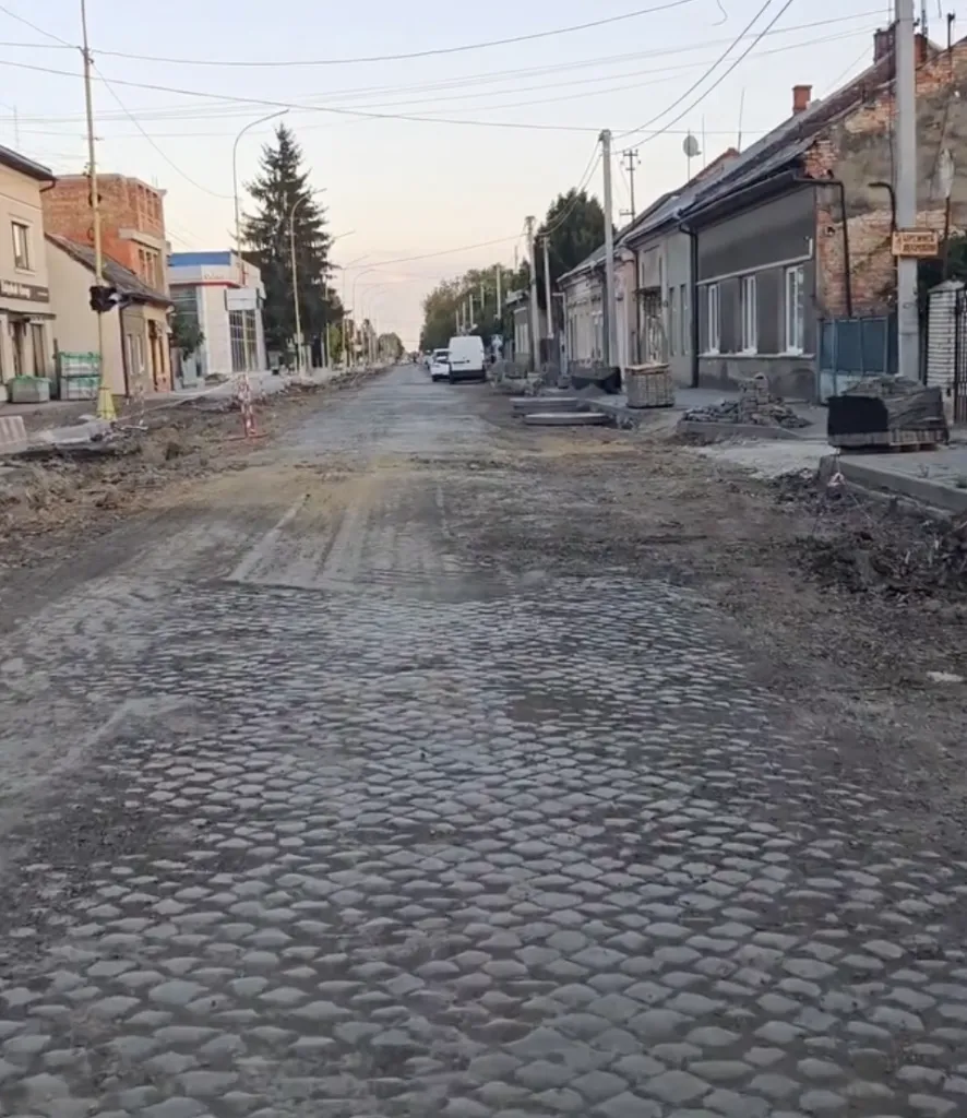 Від Дравецької до Карпатської України: історія та бруківчасте минуле головної транспортної артерії