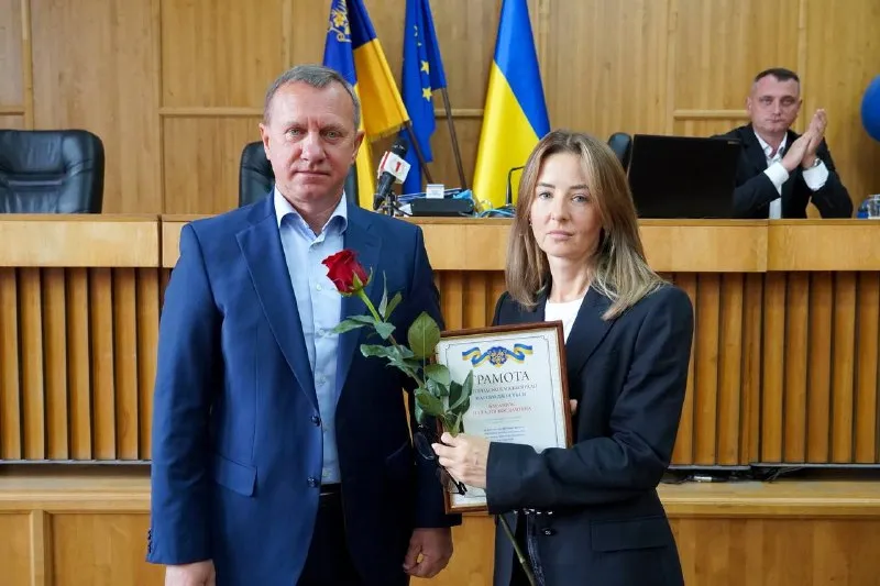 Ужгородська міська рада: нагороди для захисників, соціальна допомога та підтримка військових