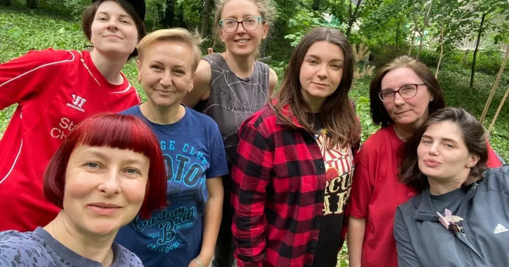 Волонтери Ужгорода рятують старий цвинтар від забуття та сумнівної реконструкції