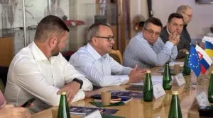 Українсько-словацькі відносини та вибори в Словаччині: експертна дискусія в УжНУ