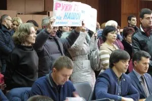 В Ужгороді вимагають скасувати незаконні містобудівні умови для створення скверу пам’яті