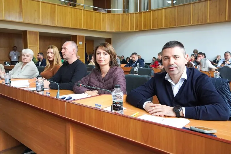 Ужгородська міська рада: нагороди для захисників, соціальна допомога та підтримка військових