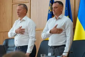 Ужгородська міська рада присвоїла звання почесних громадян 92 загиблим захисникам